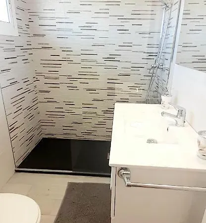 Seven Floor At Apartment *